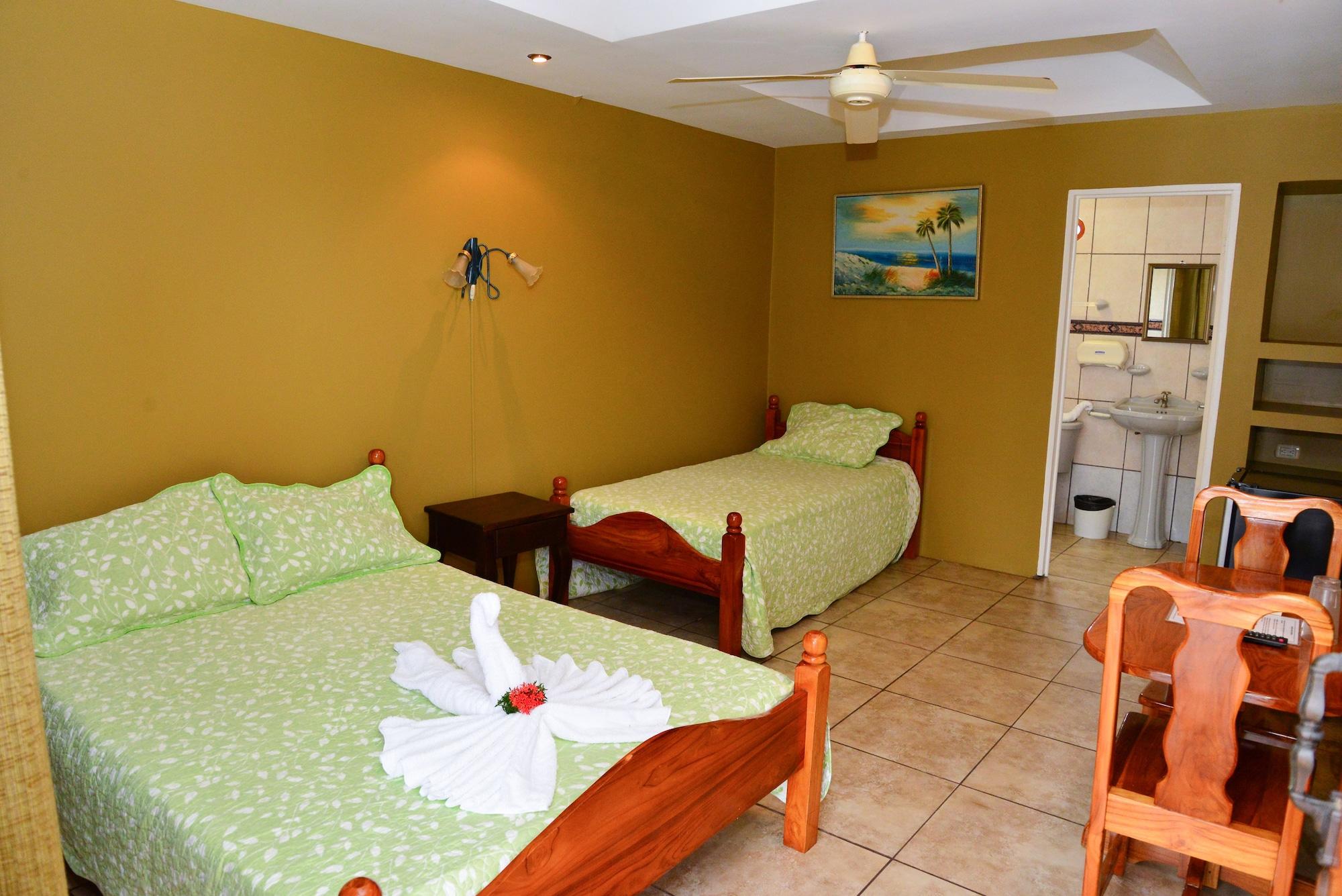 Hotel Le Priss Manuel Antonio Luaran gambar