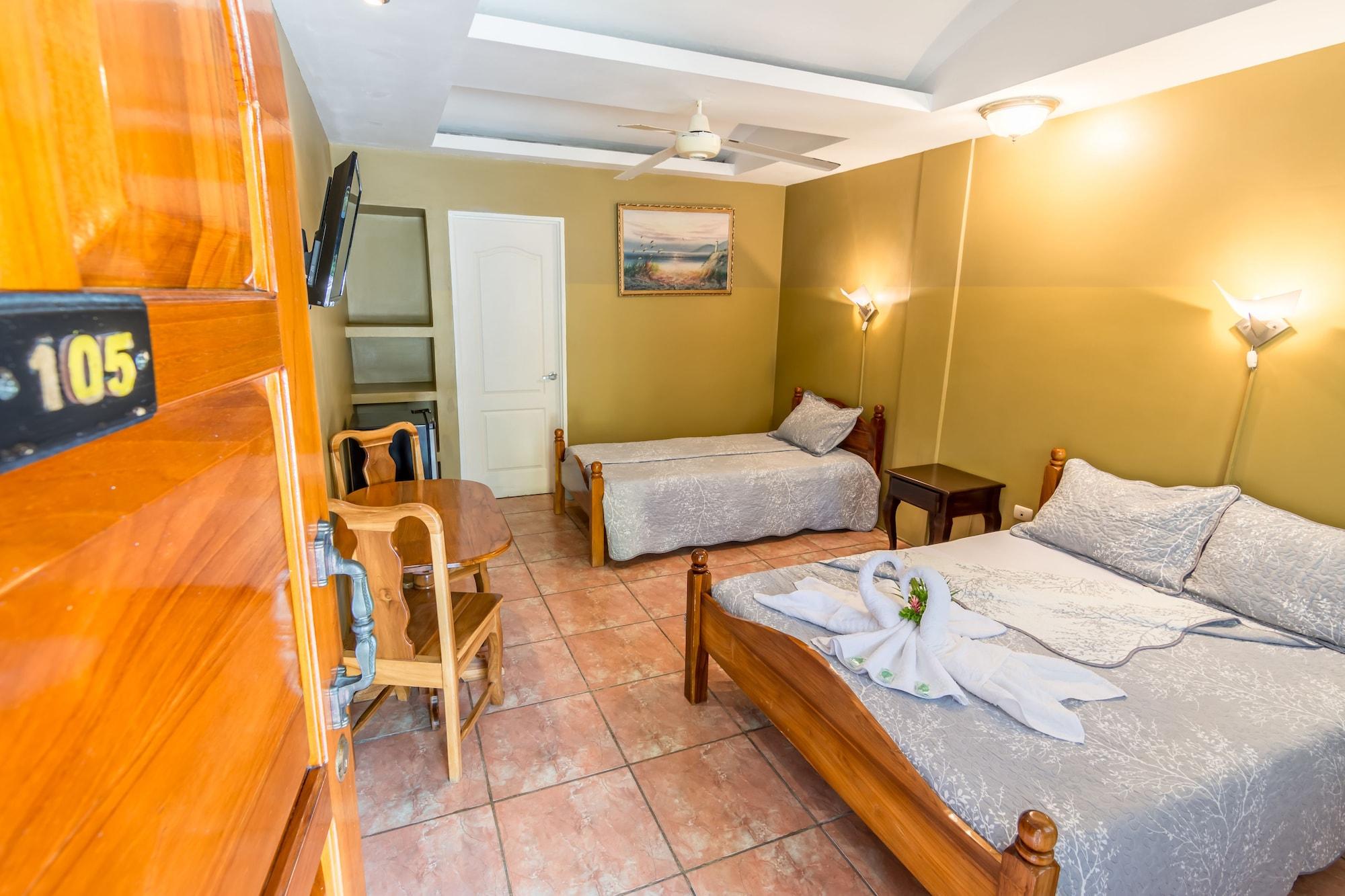 Hotel Le Priss Manuel Antonio Luaran gambar