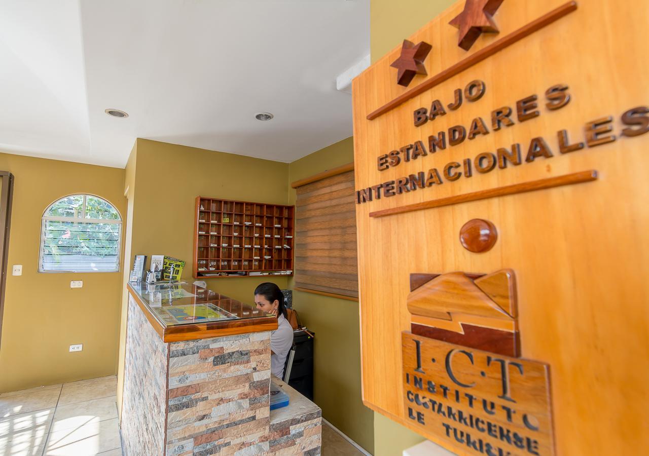 Hotel Le Priss Manuel Antonio Luaran gambar