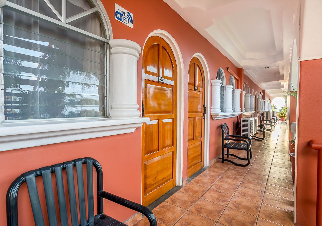 Hotel Le Priss Manuel Antonio Luaran gambar